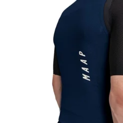 Gilet MAAP Draft Team Bleu Marine -Pieces Velo Magasin map mav087 nvy 006