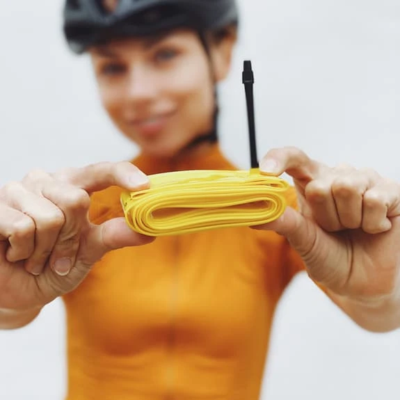 Chambre à Air Pirelli Cinturato Reinforced SmarTUBE Valve Presta 60 Mm Jaune 3 Chambre à Air Pirelli Cinturato Reinforced SmarTUBE Valve Presta 60 Mm Jaune – Image 3