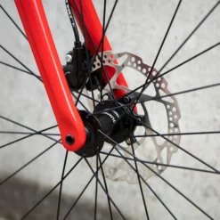 Vélo De Route Ridley Fenix SL Disc Shimano 105 Mix Rouge Argent -Pieces Velo Magasin rid sbifsdrid536 c 004